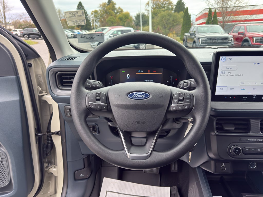 2025 Ford Maverick XL