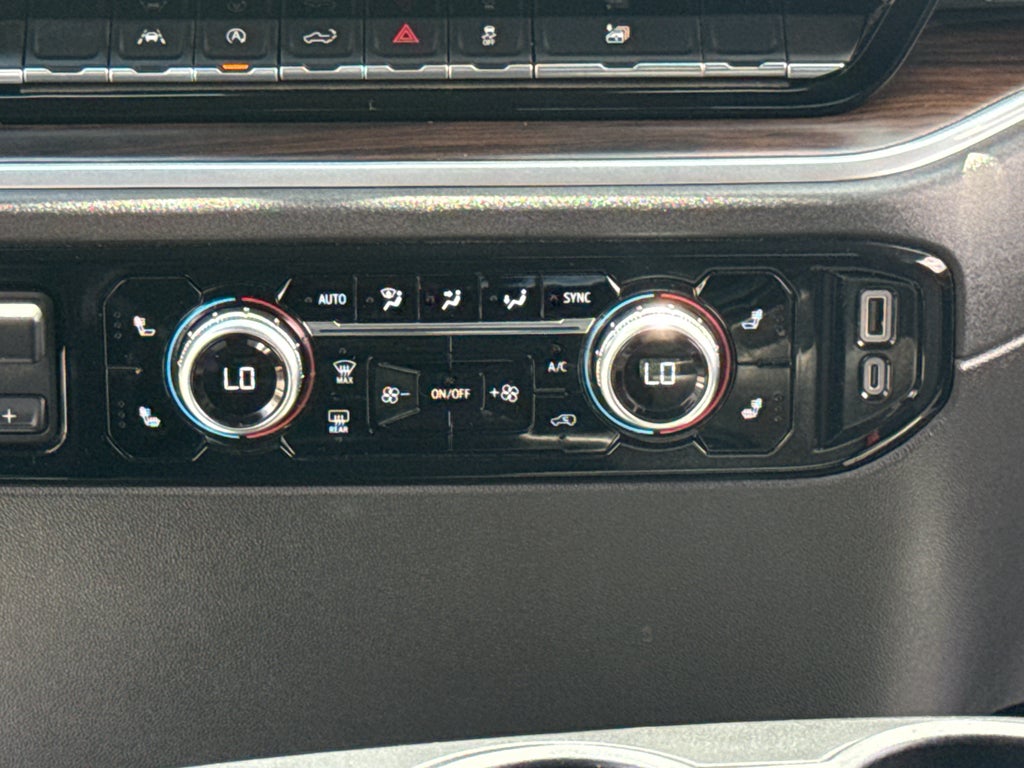 2025 GMC Sierra SLT