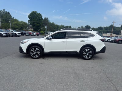 2022 Subaru Outback Touring