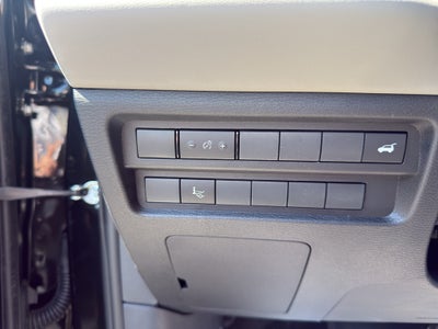 2025 Mitsubishi Outlander Platinum Edition