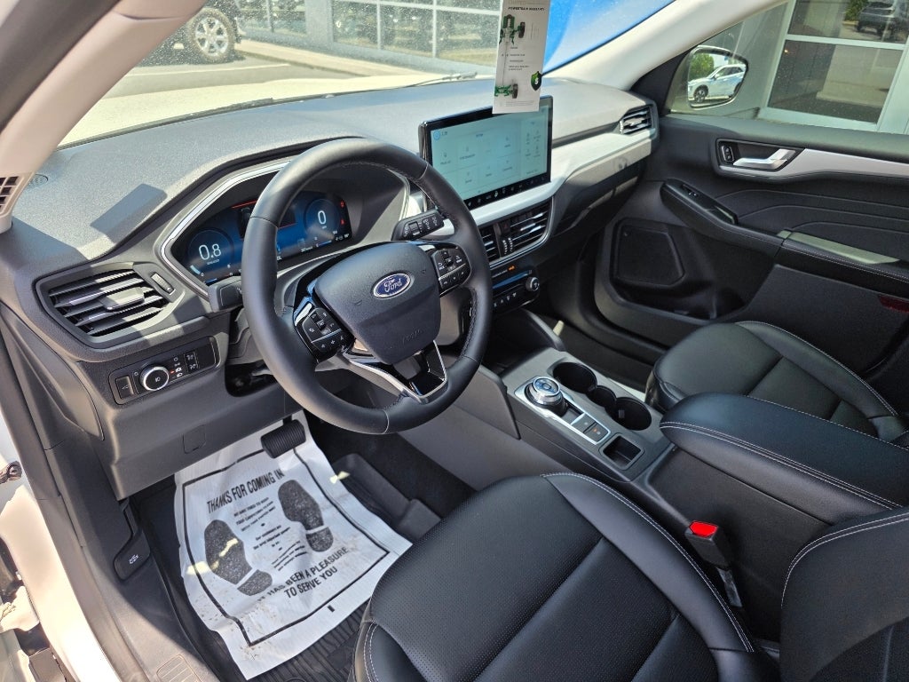 2025 Ford Escape Platinum