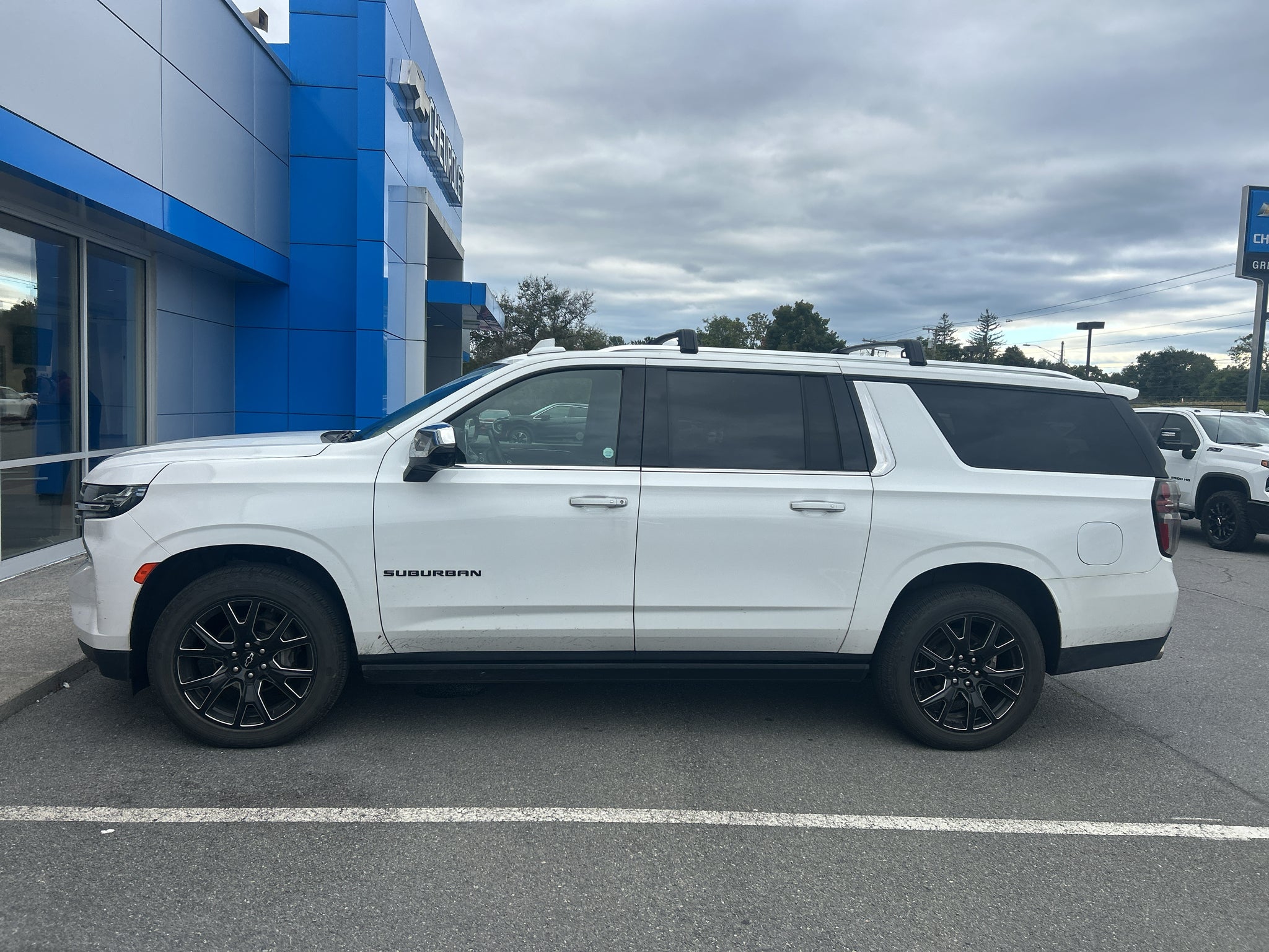 2024 Chevrolet Suburban Premier