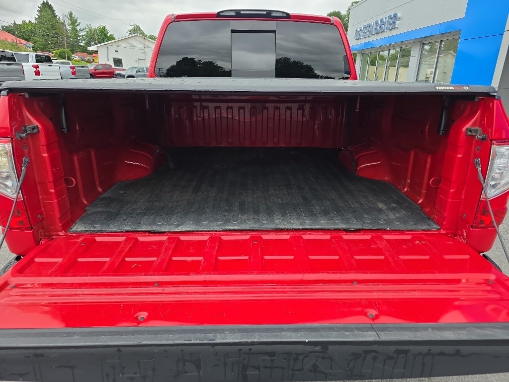 2021 Nissan Titan SV