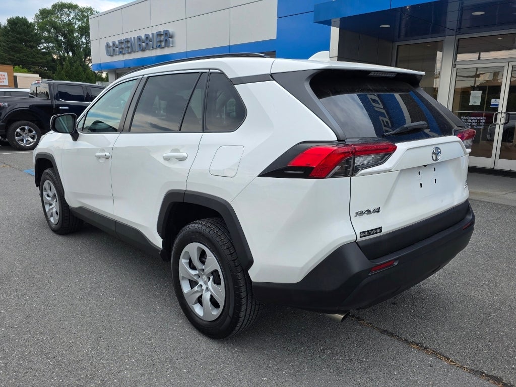 2020 Toyota RAV4 LE