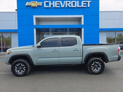 2022 Toyota Tacoma 4WD SR