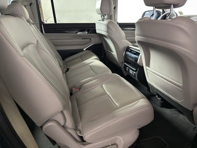 2023 Jeep Wagoneer L Base