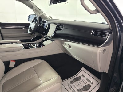 2023 Jeep Wagoneer L Base