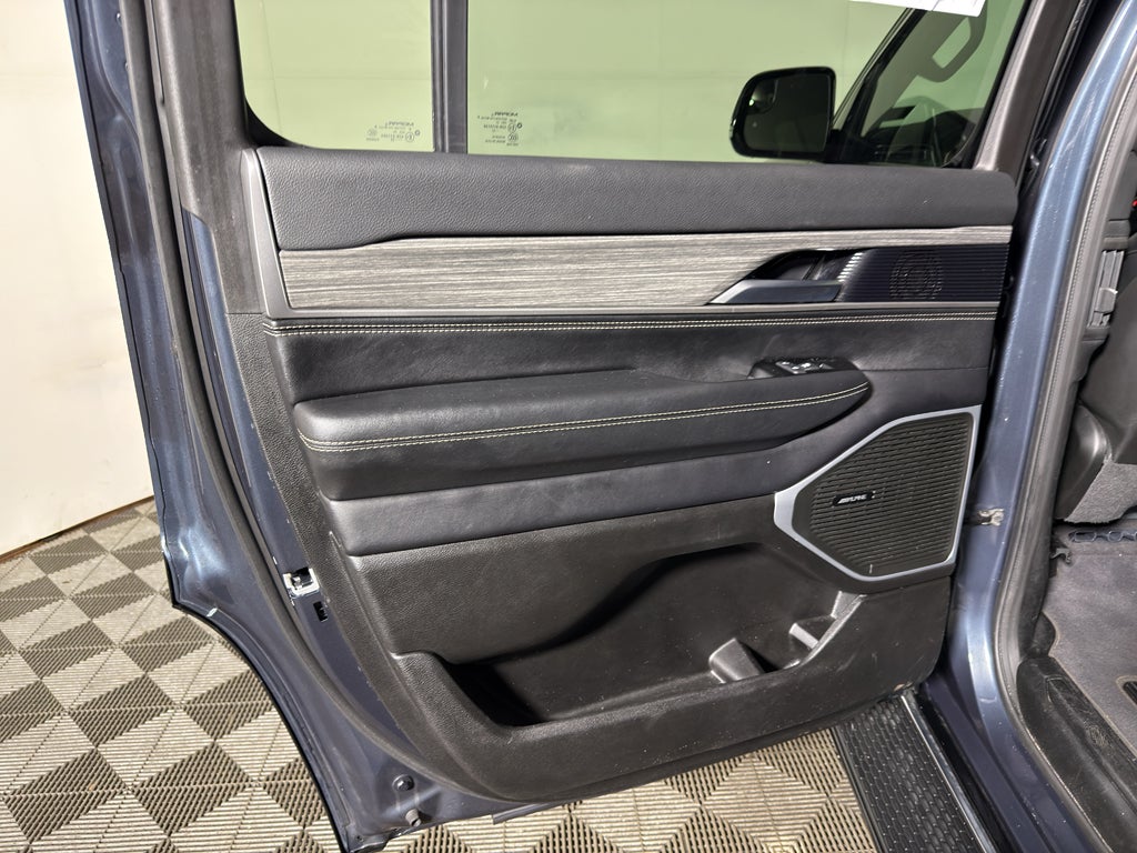 2024 Jeep Wagoneer Series II