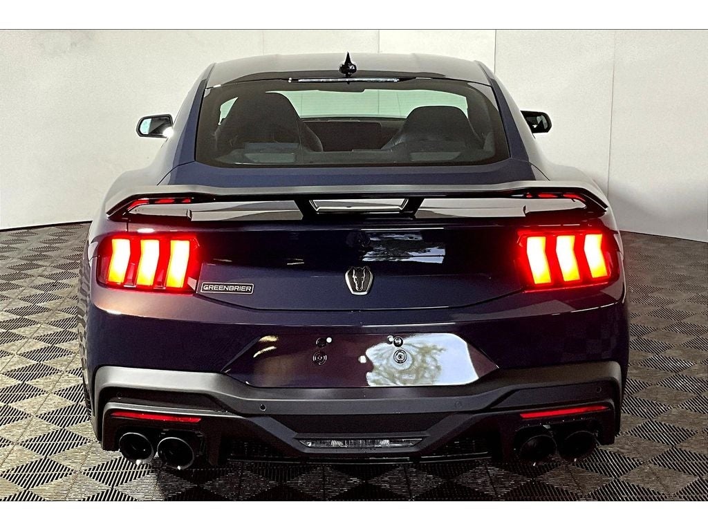 2025 Ford Mustang Dark Horse