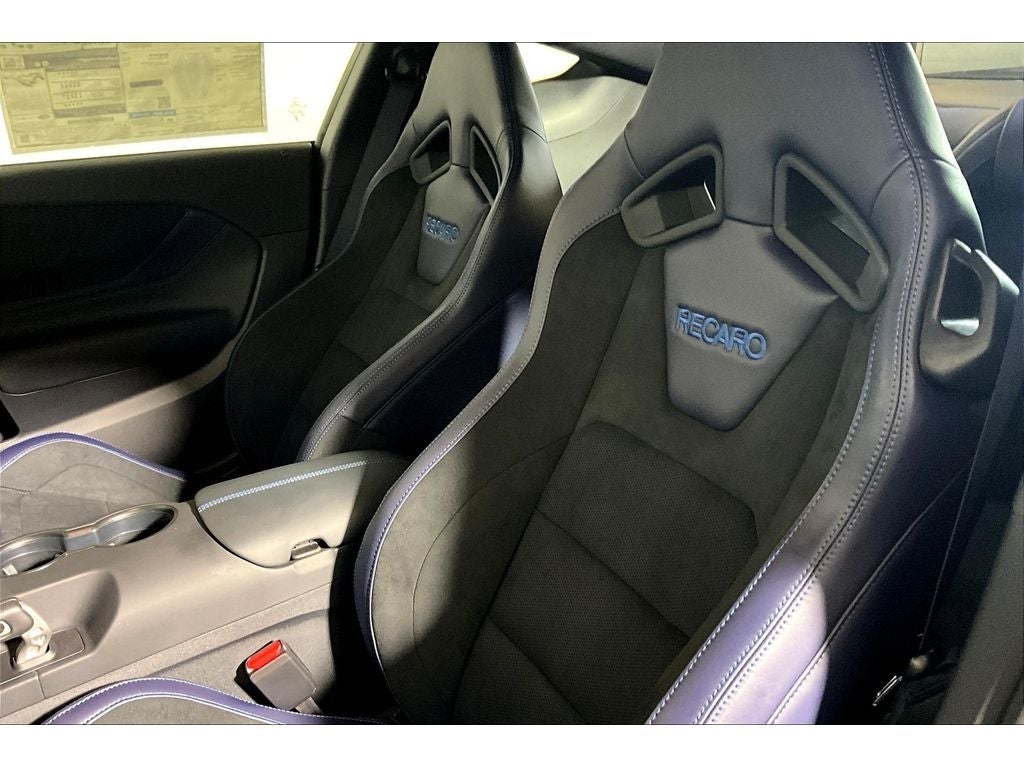 2025 Ford Mustang Dark Horse