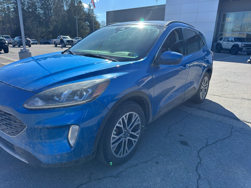 2020 Ford Escape SEL