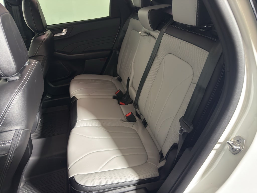 2026 Ford Escape Platinum