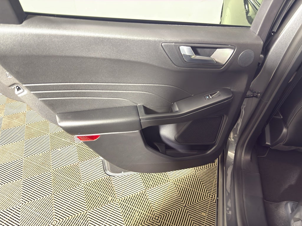 2026 Ford Escape Platinum