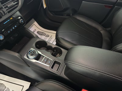 2026 Ford Escape Platinum