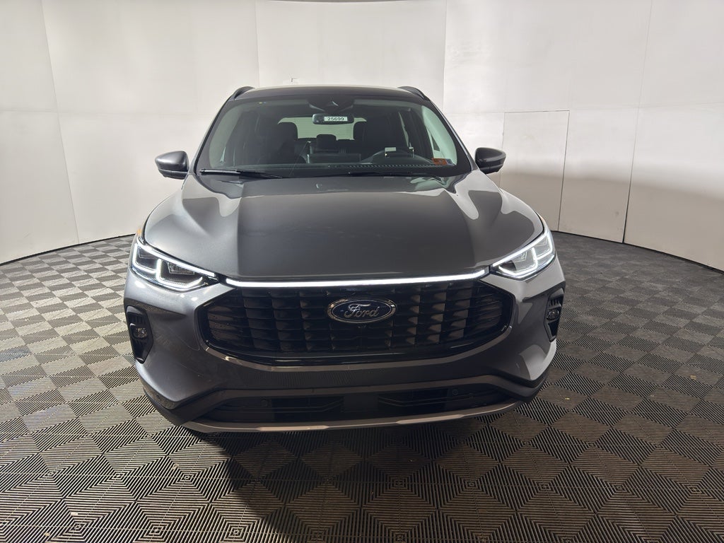 2026 Ford Escape Platinum