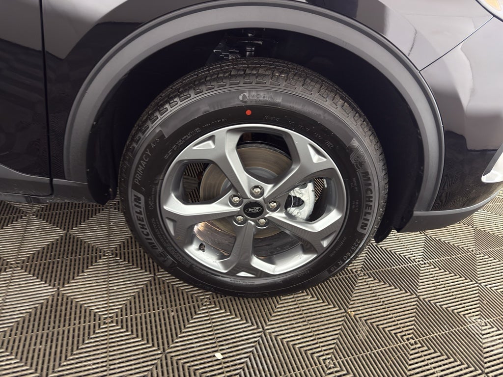 2026 Ford Escape ST-Line Select