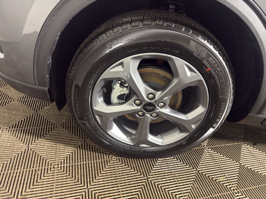 2026 Ford Escape ST-Line Select