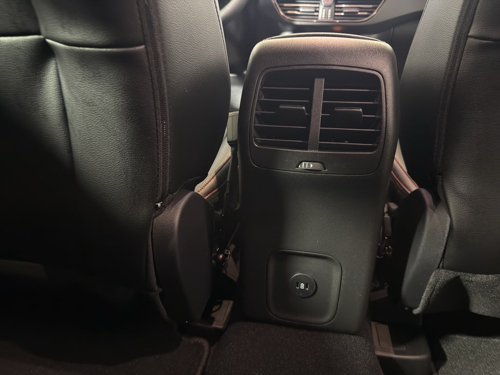 2026 Ford Escape ST-Line Elite