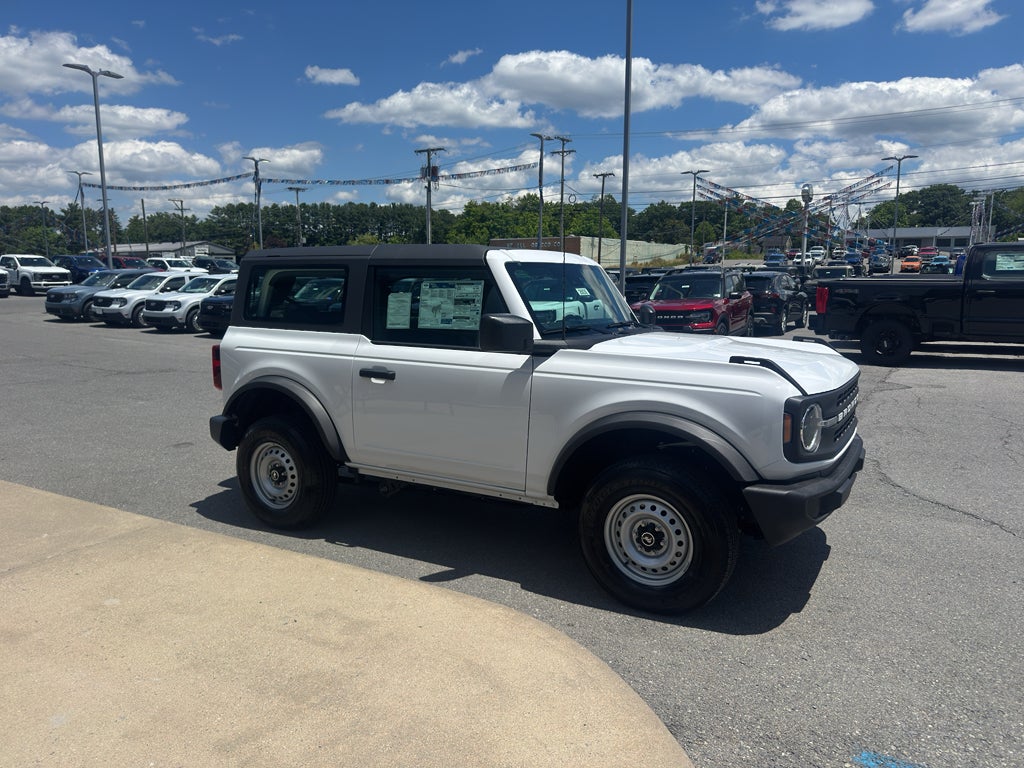 2026 Ford Bronco Base
