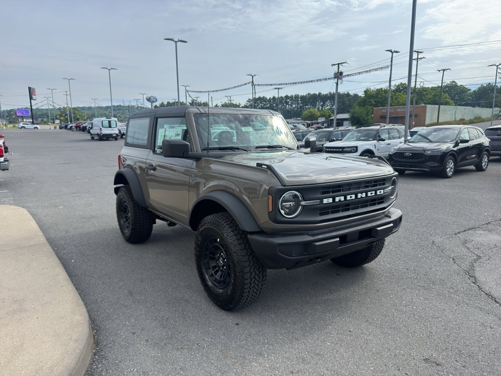 2026 Ford Bronco Base
