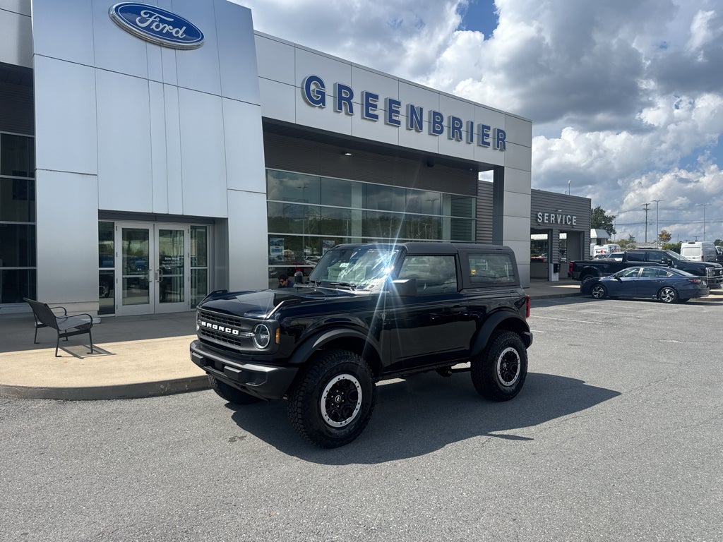 2026 Ford Bronco Base