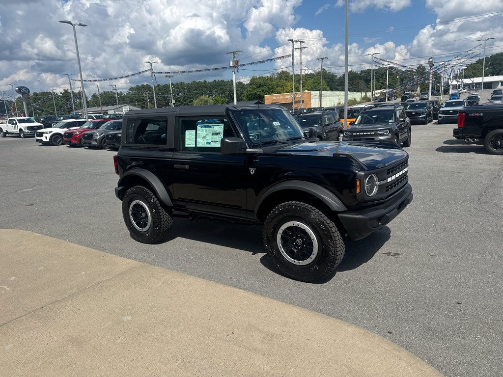 2026 Ford Bronco Base