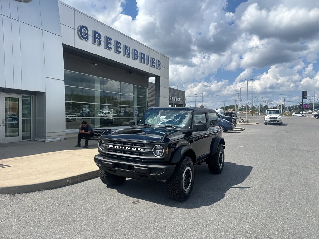 2026 Ford Bronco Base