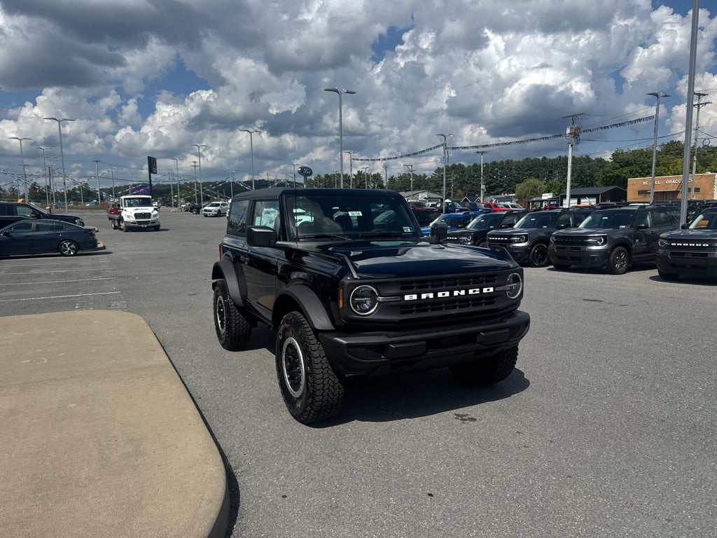 2026 Ford Bronco Base