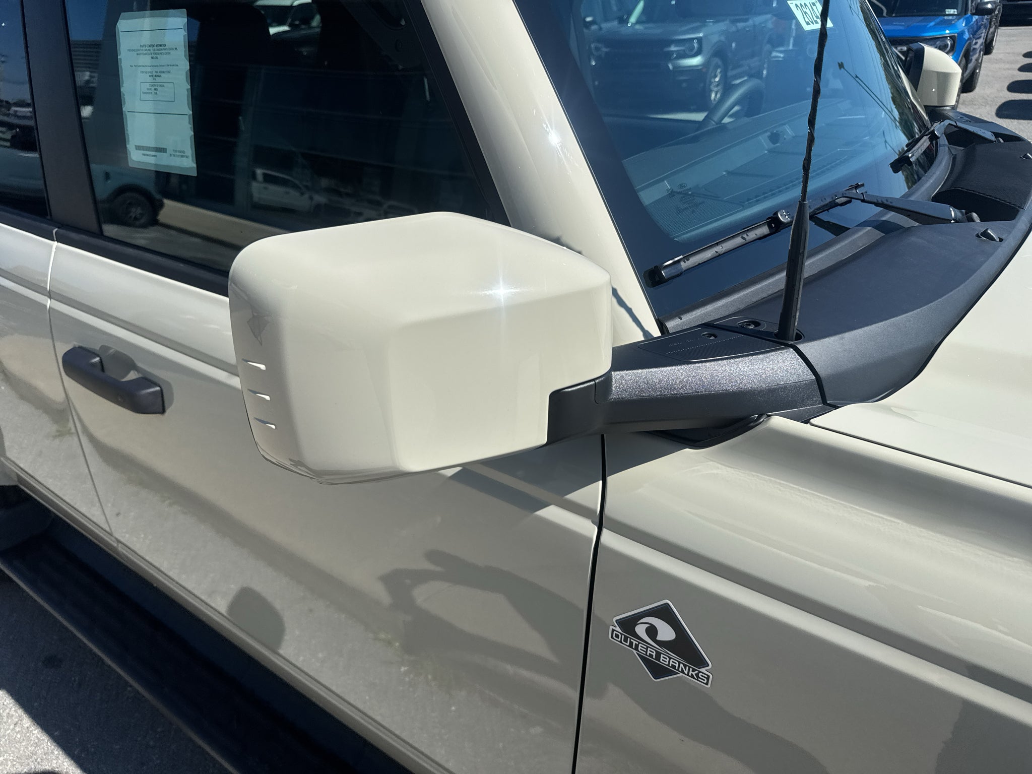2026 Ford Bronco Outer Banks