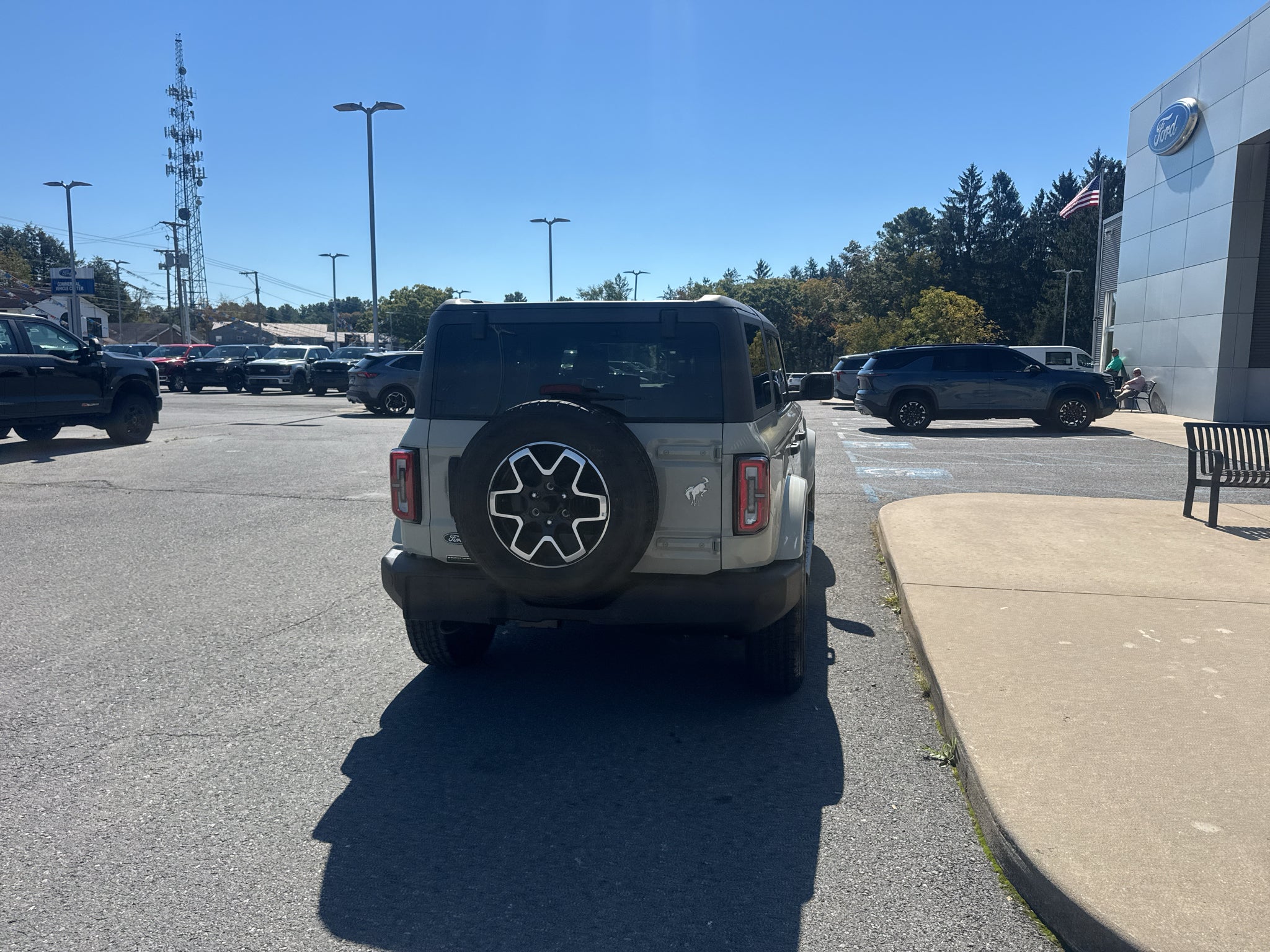 2026 Ford Bronco Outer Banks