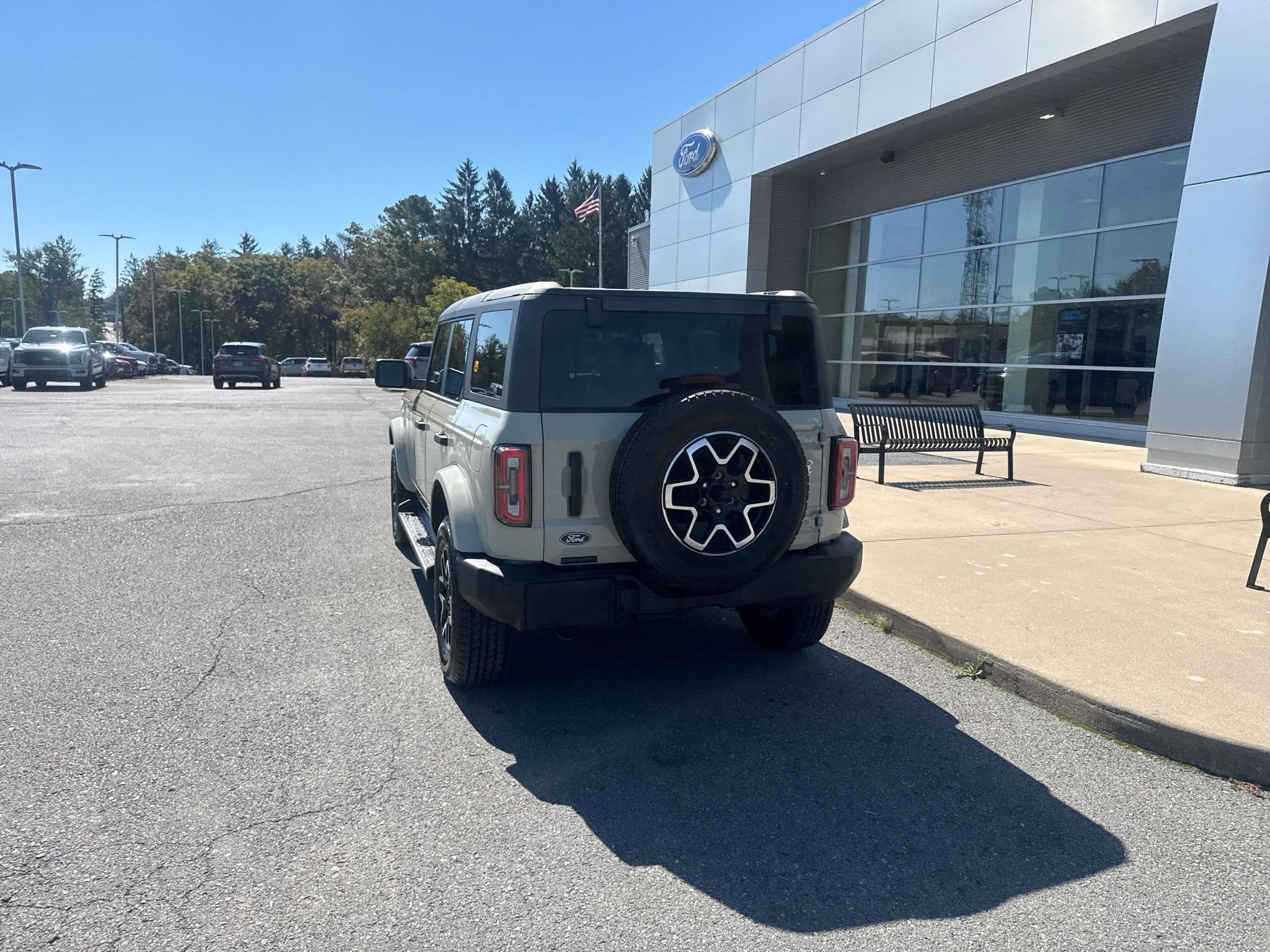 2026 Ford Bronco Outer Banks