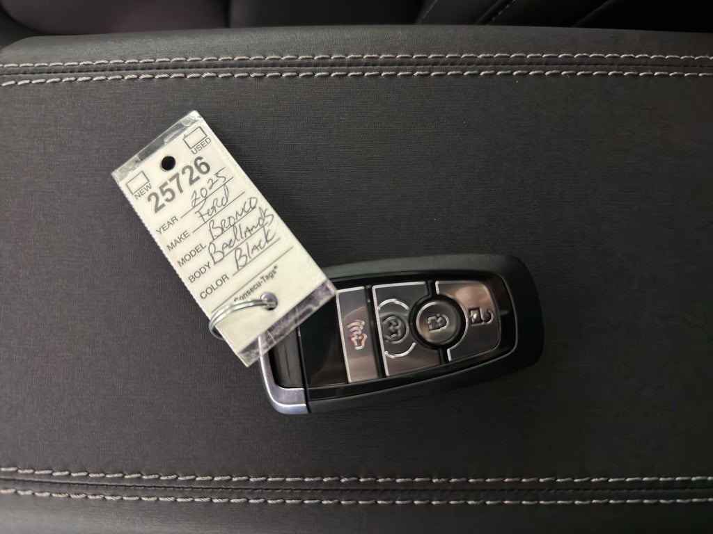 2025 Ford Bronco Badlands