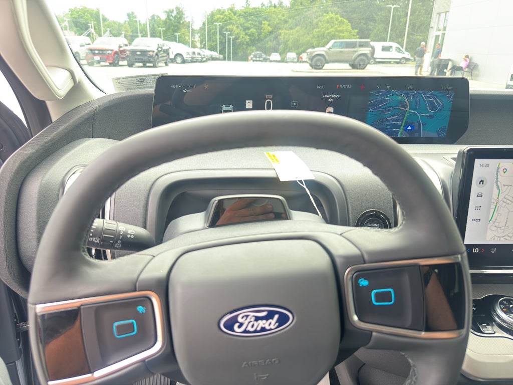 2027 Ford Expedition Active