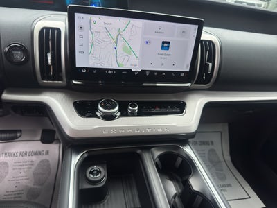 2027 Ford Expedition Active