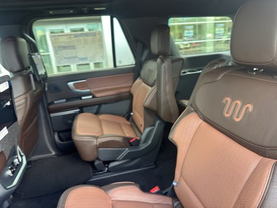 2027 Ford Expedition King Ranch