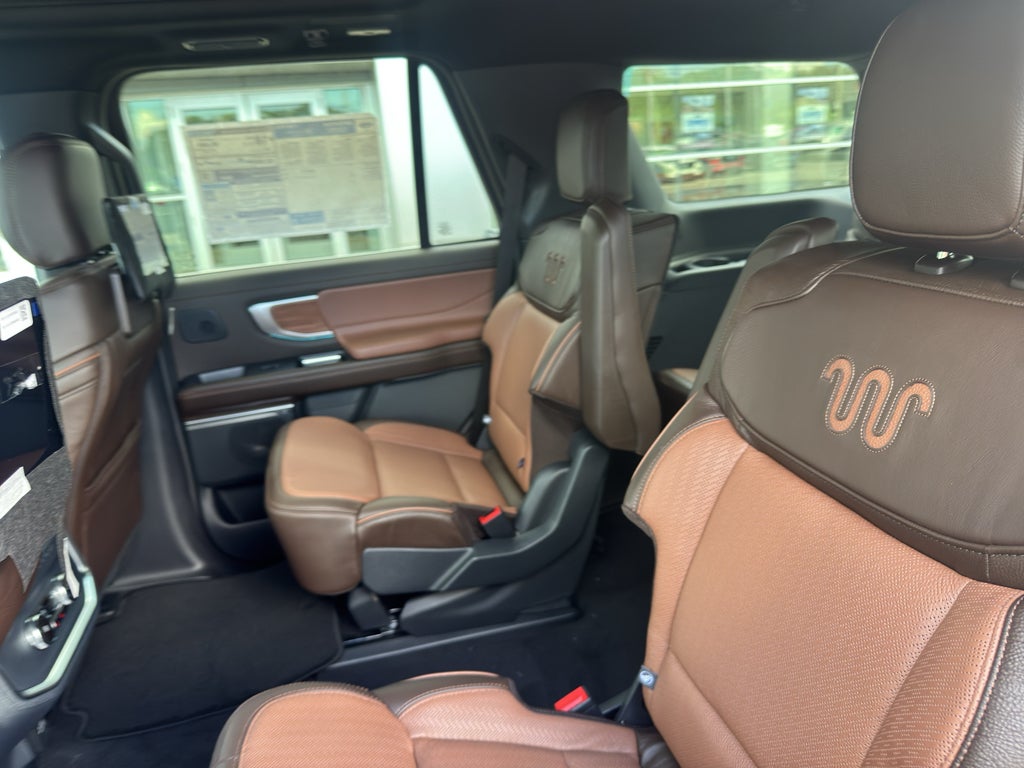 2027 Ford Expedition King Ranch