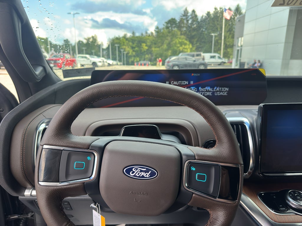 2027 Ford Expedition King Ranch