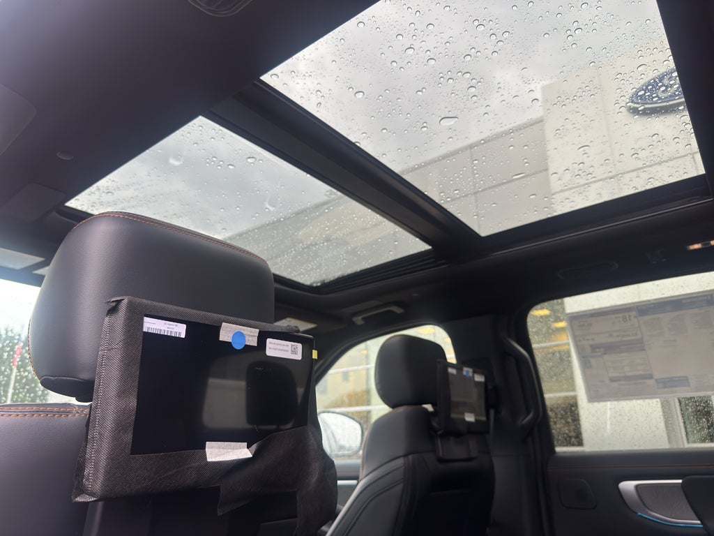 2027 Ford Expedition Tremor