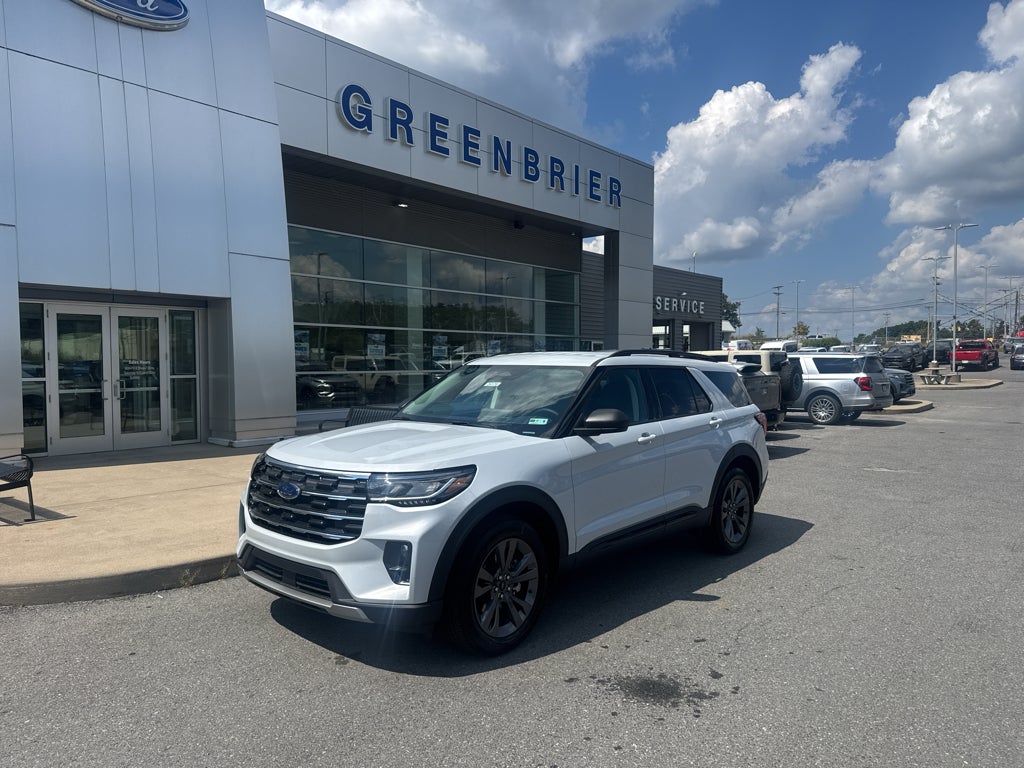 2026 Ford Explorer Active w/200A Pkg