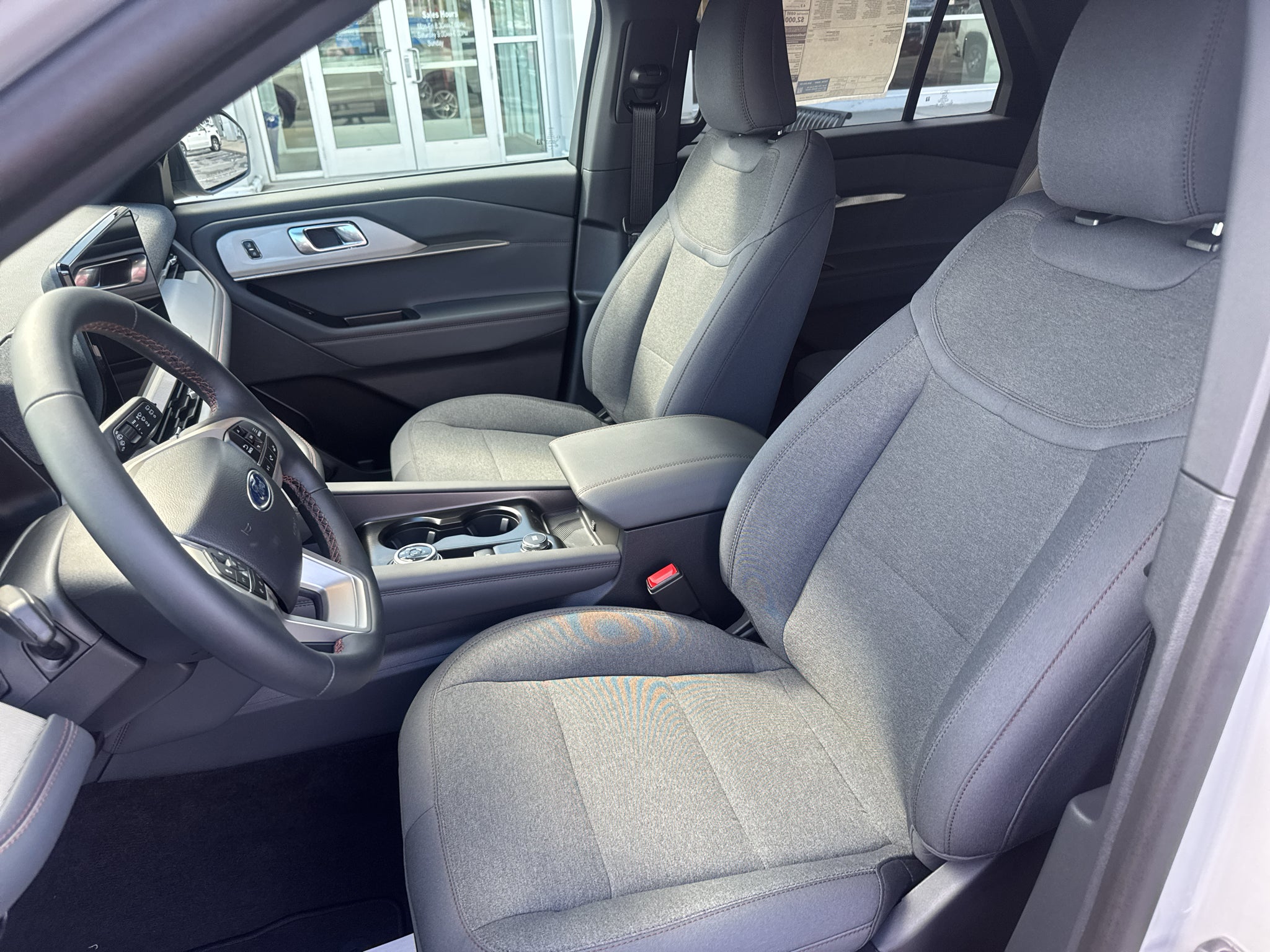 2027 Ford Explorer Active w/200A Pkg