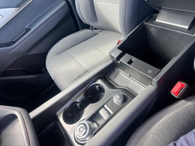2027 Ford Explorer Active w/200A Pkg
