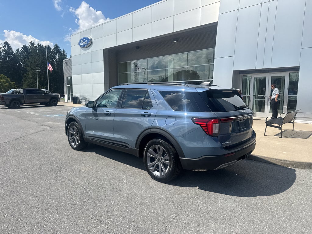 2026 Ford Explorer Active w/200A Pkg
