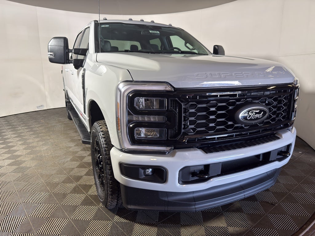 2026 Ford F-350 XLT
