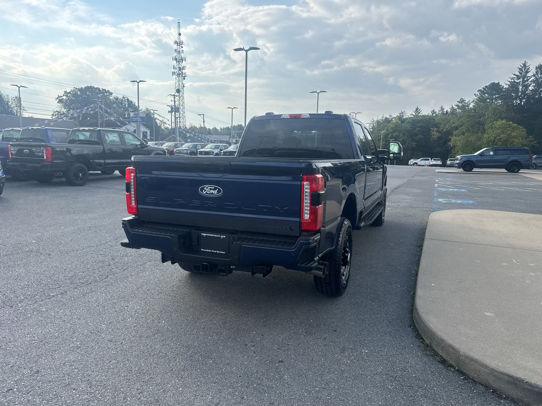 2027 Ford F-350 XLT