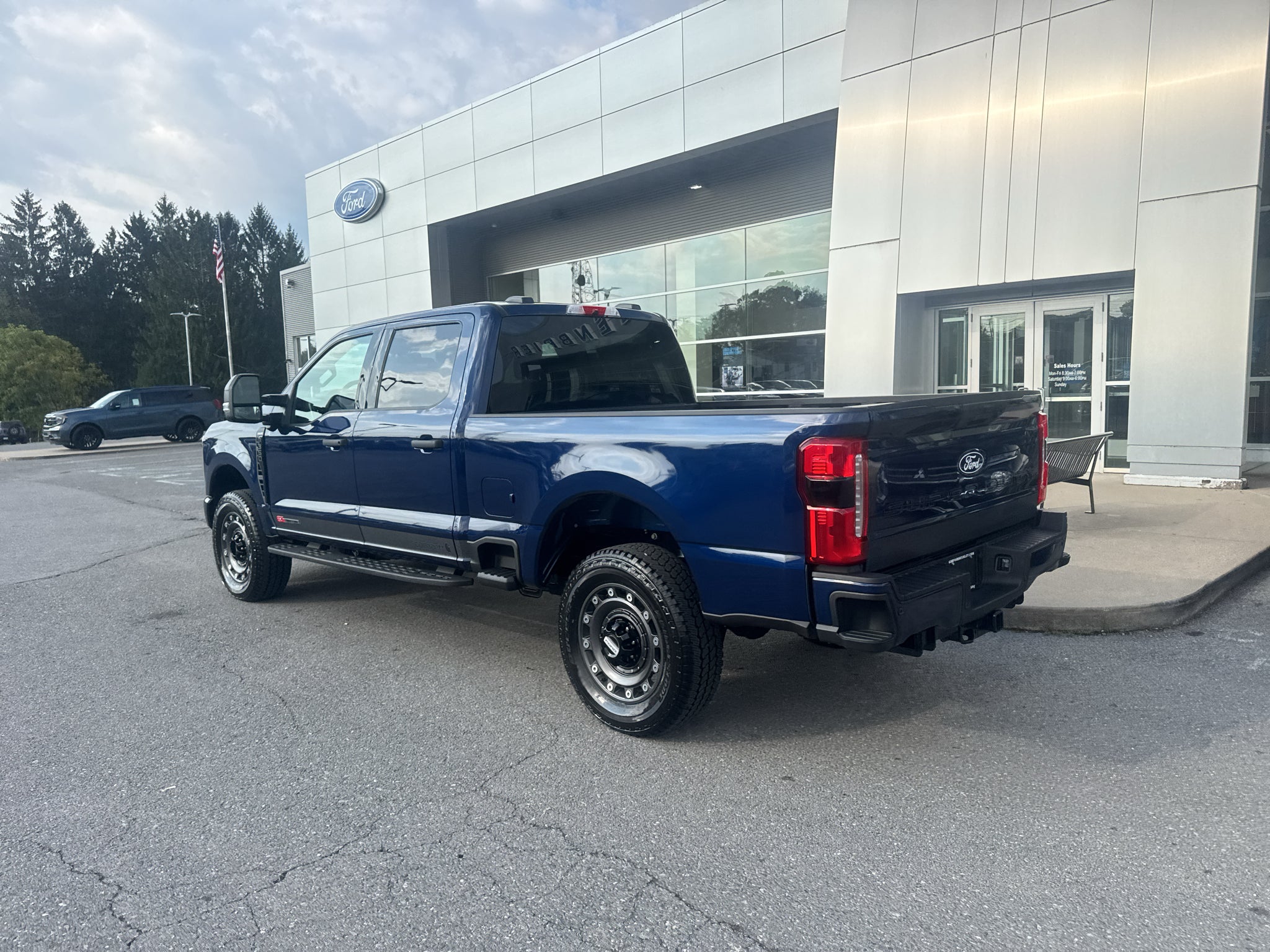 2027 Ford F-350 XLT