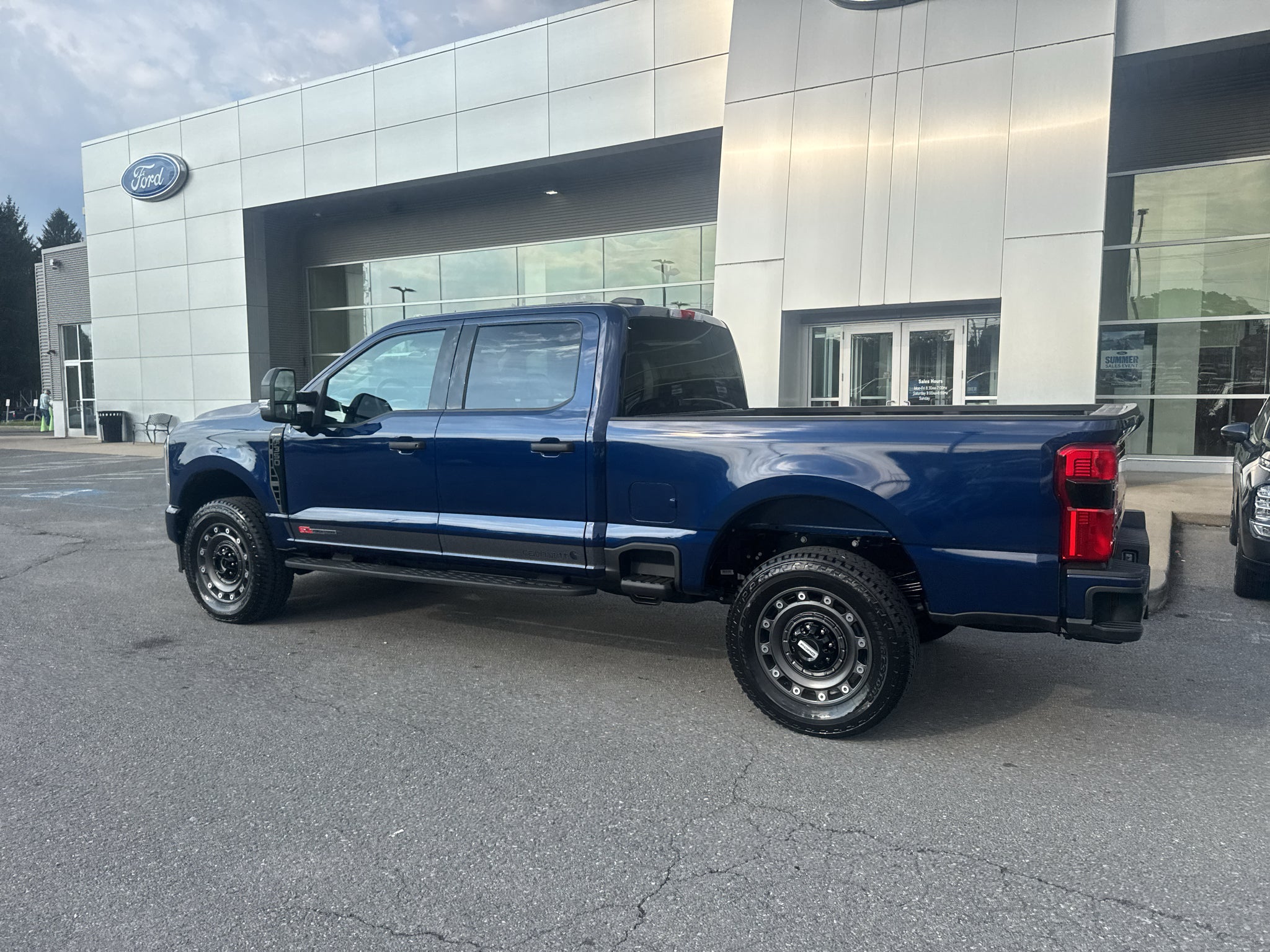 2027 Ford F-350 XLT