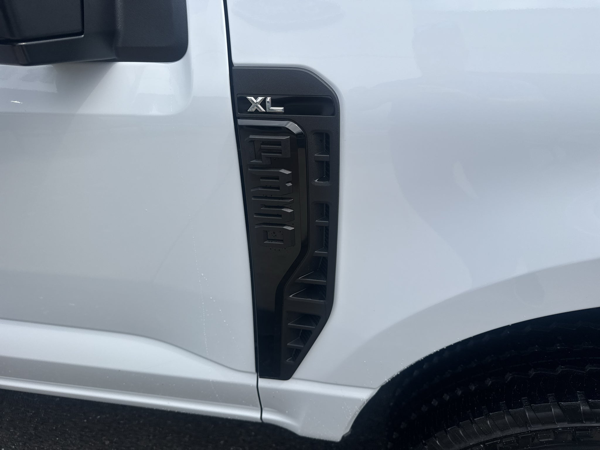 2027 Ford F-350 XL