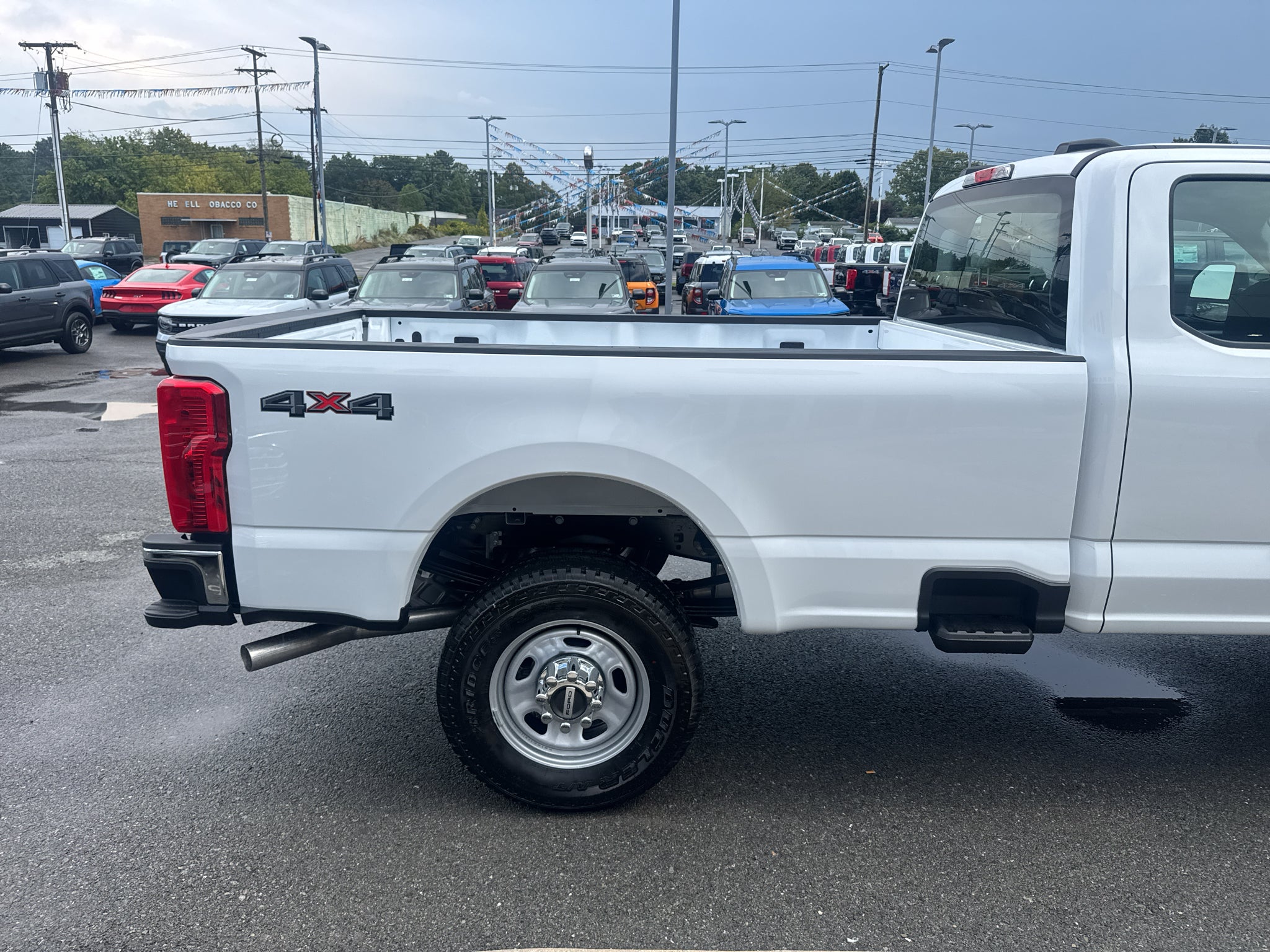 2027 Ford F-350 XL