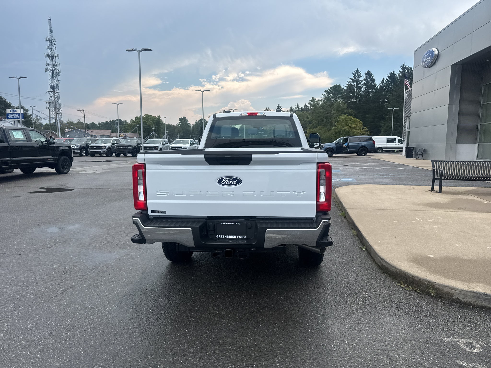 2027 Ford F-350 XL