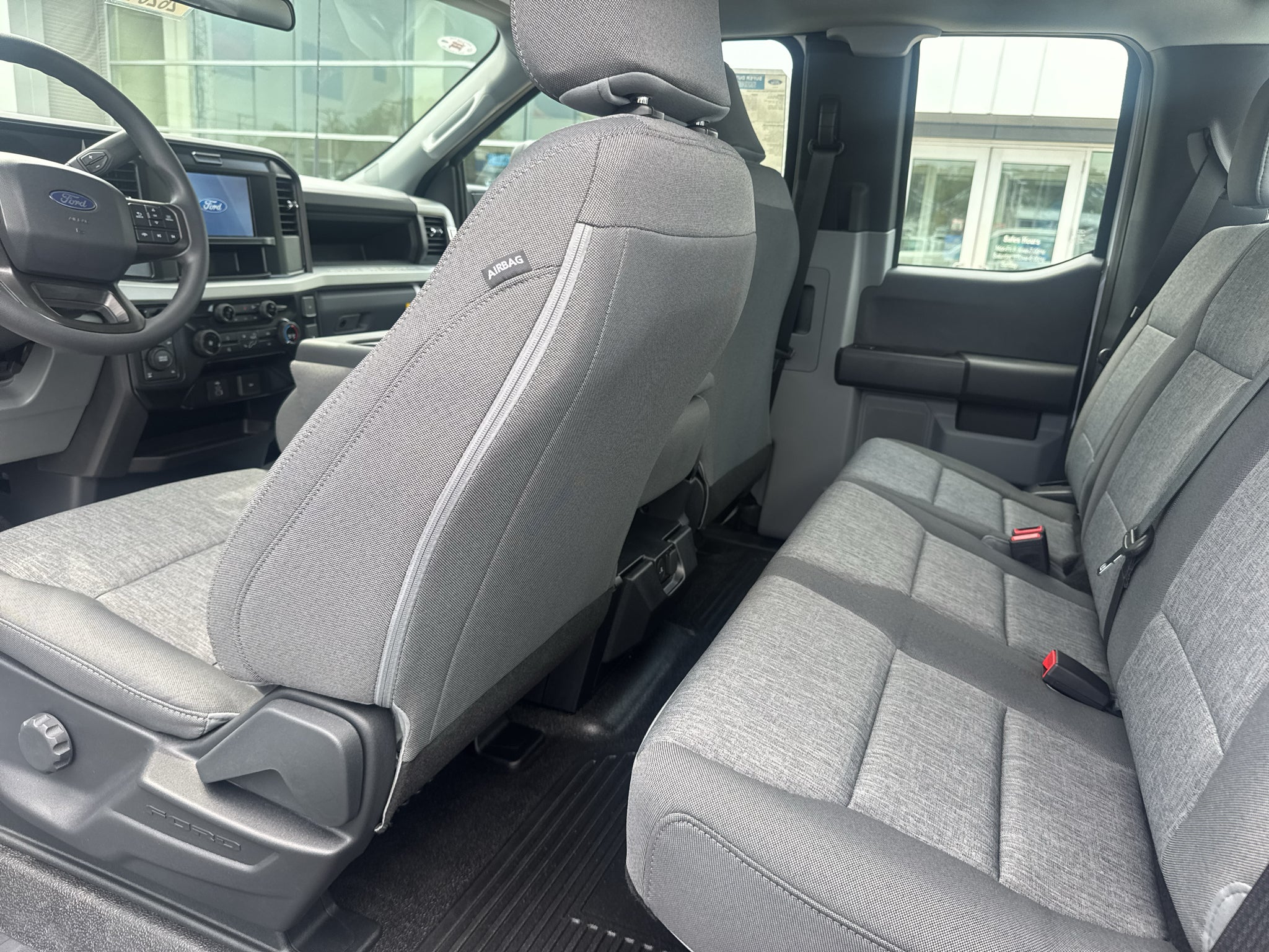 2027 Ford F-350 XL